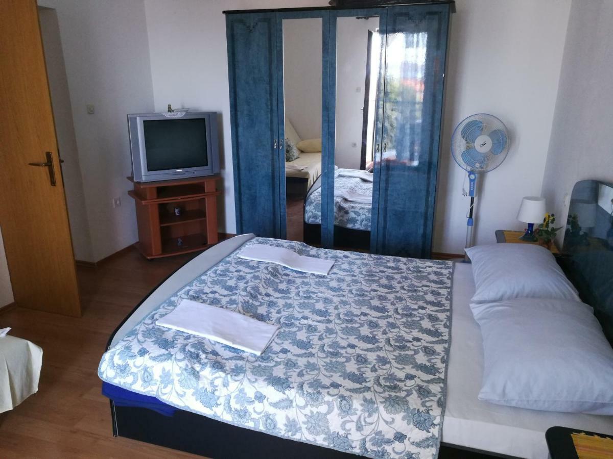 Apartman Ban Brodarica  Ngoại thất bức ảnh